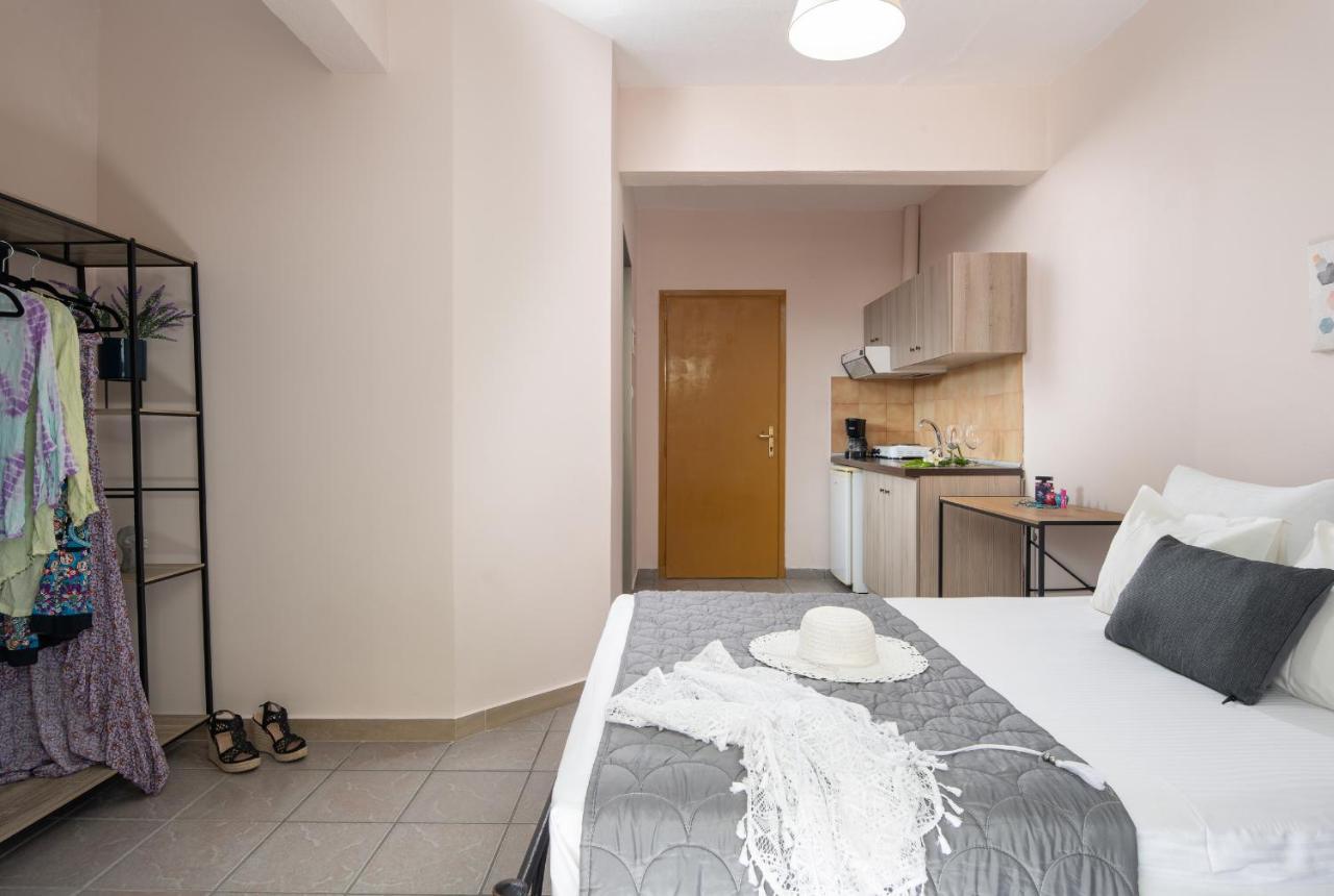 Epohikon Studios Szárti Kültér fotó